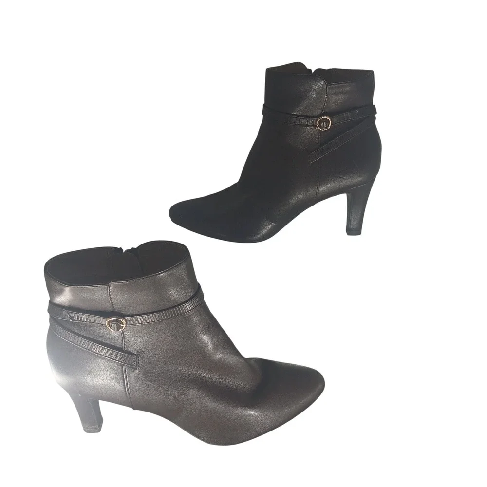 LifeStride Guild Ankle Boots 8.5W‎ Dark Brown Soft System Buckle Detail Booties
